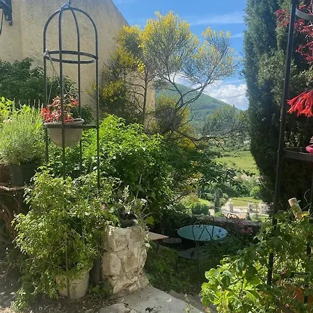 Les Magnolias Gæstehus Montbrun-les-Bains